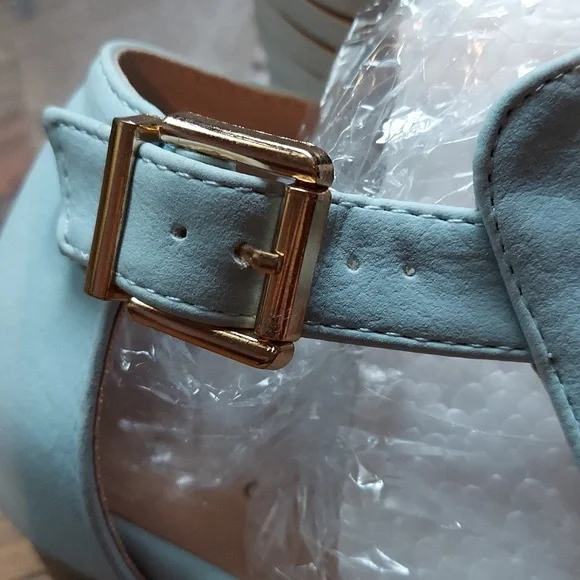 M&M 4 for $12 Shoes - Picture 11 of 11